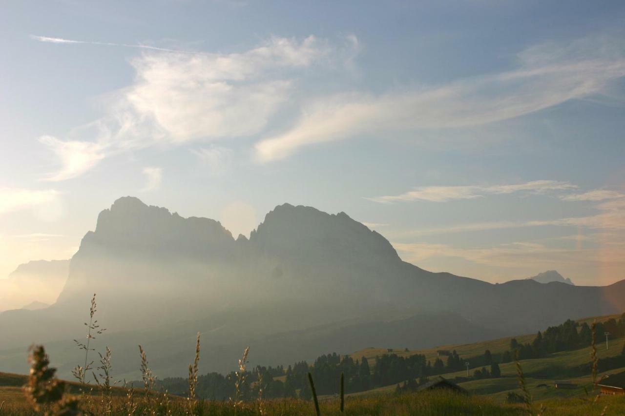 Seiser Alm Plaza Bagian luar foto